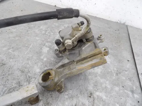 1998 96-00 RM125 RM 125 OEM Rear Brake Caliper Bracket Master Cylinder Hose Arm