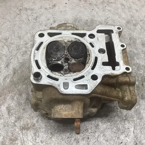2005 Kawasaki Prairie 700 KVF700A 4x4 OEM ENGINE TOP END FRONT CYLINDER HEAD
