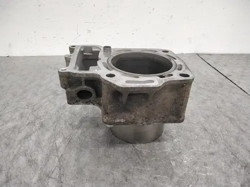 2004 SUZUKI TWIN PEAKS 700 LTV700F 4X4 OEM ENGINE FRONT CYLINDER PISTON JUG