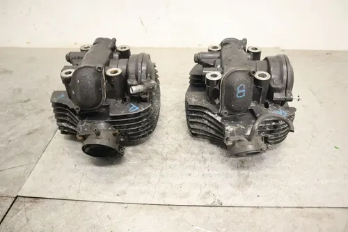1983 Yamaha Virago 920 XV920 OEM ENGINE TOP END CYLINDER HEAD 5H1-11110-02-00