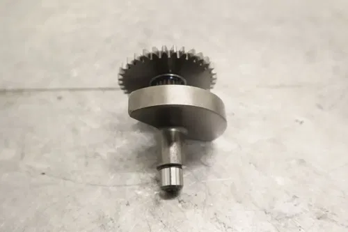 KAWASAKI OEM ENGINE MOTOR CRANKSHAFT BALANCER GEAR 13041-0001