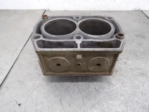 2008 POLARIS SPORTMAN 700 RZR 800 ENGINE CYLINDER PISTON BLOCK JUG NEEDS REPAIR
