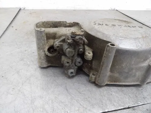 Kawasaki  70 H1 500 RIGHT Engine Side Clutch Cover