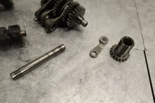 HONDA CRF80F XR75 XR80 XR80R OEM ENGINE TRANSMISSION TRANNY ASSEMBLY GEARS