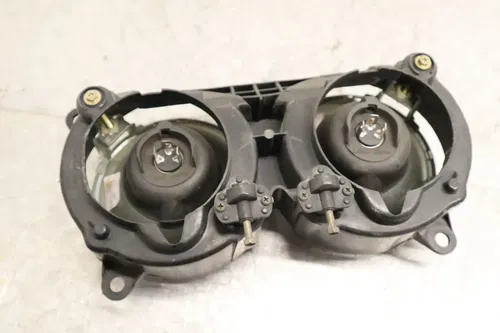 YAMAHA OEM FRONT HEADLIGHT HEAD LIGHT LAMP 2AX-8432A-A0-00