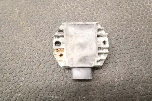 1999 Yamaha Grizzly 600 YFM600FWA 4x4 OEM RECTIFIER VOLTAGE REGULATOR