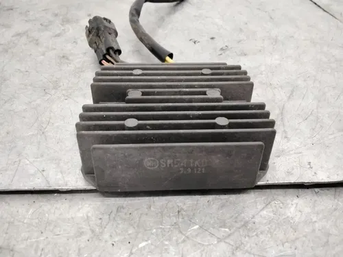 2004 ARCTIC CAT 650 4X4 V2 AUTOMATIC OEM RECTIFIER VOLTAGE REGULATOR