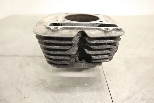 YAMAHA BIG BEAR 350 WHEEL MOTO 4 WARRIOR WOLVERINE OEM ENGINE TOP END CYLINDER