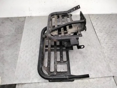 2004 ARCTIC CAT 650 4X4 V2 AUTOMATIC OEM LEFT RIGHT FOOT REST PEG STEP FOOTWELLS