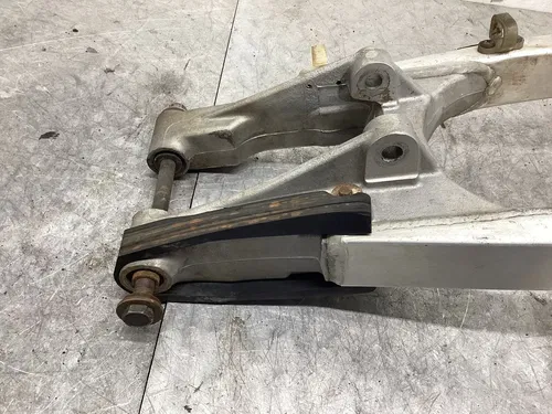 2001 Suzuki RM80 OEM SWINGARM SWING ARM SUSPENSION