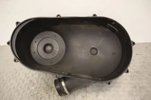 2004 POLARIS SPORTSMAN 700 TWIN CLUTCH SIDE ENGINE MOTOR COVER