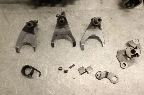 2007 YAMAHA YFZ450 OEM ENGINE MOTOR TRANSMISSION TRANNY GEARS 5TG-17402-00-00