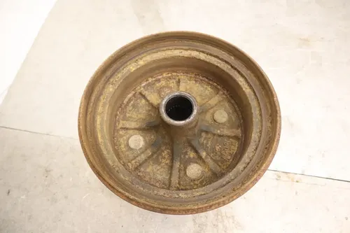 1998 YAMAHA GRIZZLY 600 YFM600FWA 4X4 OEM REAR BACK BRAKE DRUM ASSEMBLY