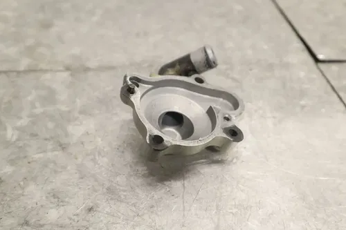 YAMAHA WR250 WR250R WR250Z YZ250 YZ250WR OEM ENGINE WATER PUMP HOUSING COVER