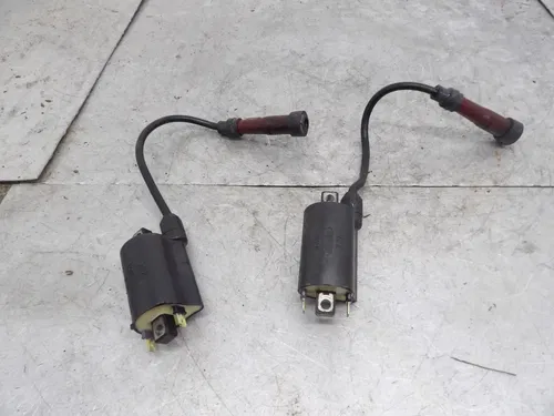 Triumph Speedmaster America 900 OEM Ignition Coil Pair T1291600 Stock 2009