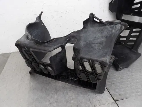 2003 SUZUKI OZARK 250 OEM LEFT RIGHT FOOT REST PEG STEP FOOTWELLS FLOOR BOARD
