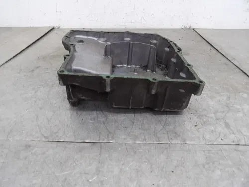 98-99 HONDA CBR900RR ENGINE MOTOR BOTTOM OIL PAN COVER