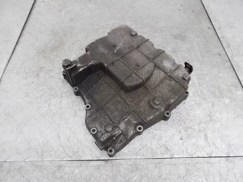 98-99 HONDA CBR900RR ENGINE MOTOR BOTTOM OIL PAN COVER