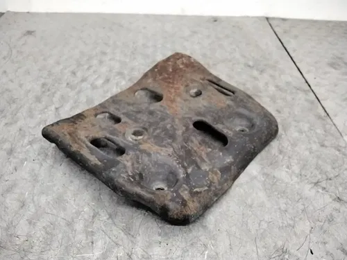 2005 KAWASAKI KFX700 OEM LOWER BOTTOM SWINGARM SKID PLATE GUARD SHIELD