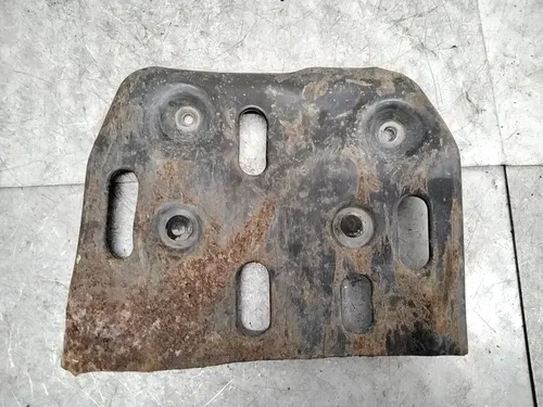 2005 KAWASAKI KFX700 OEM LOWER BOTTOM SWINGARM SKID PLATE GUARD SHIELD