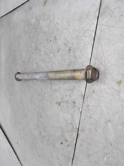 Kawasaki 650R 650 Ninja 12-16 Rear Swingarm Axle Bolt & Nut Spindle 33032-1142