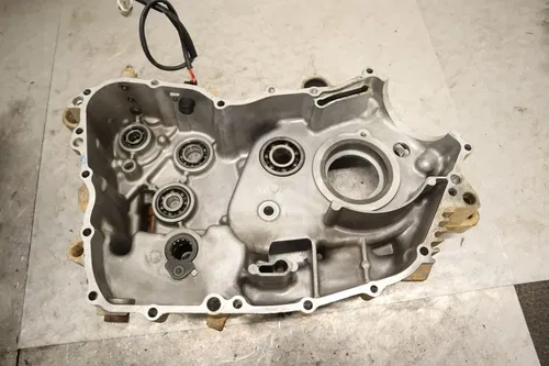 2000 Yamaha Kodiak 400 YFM400A OEM ENGINE MOTOR CRANKCASE CRANK CASES BLOCK