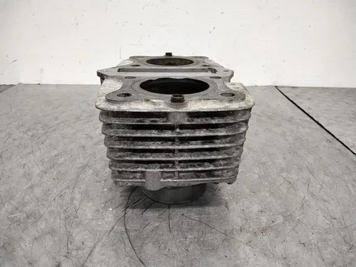 1978 KAWASAKI KZ400C OEM ENGINE MOTOR PISTON CYLINDERS BLOCK JUG