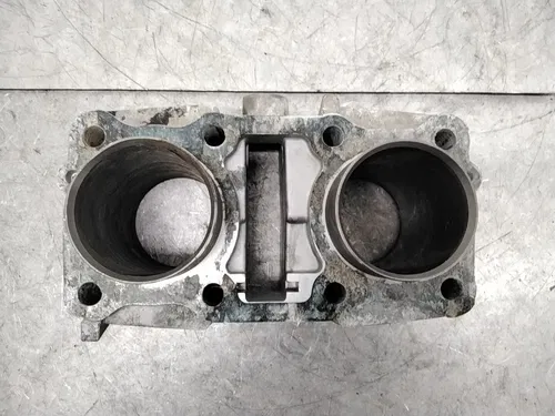 1978 KAWASAKI KZ400C OEM ENGINE MOTOR PISTON CYLINDERS BLOCK JUG