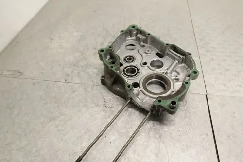HONDA XL75 XL80S XR75 XR80 XR80R OEM RIGHT ENGINE MOTOR CRANKCASE CRANK CASES
