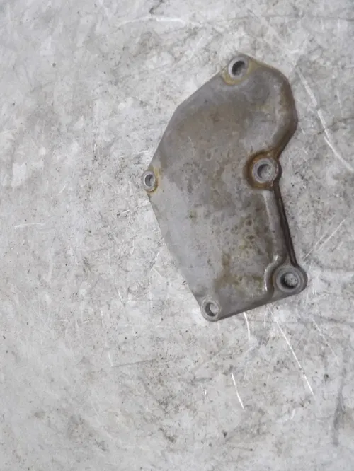 2000 Suzuki RM250 Right hand exhaust power valve cylinder linkage cover