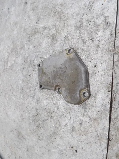 2000 Suzuki RM250 Right hand exhaust power valve cylinder linkage cover