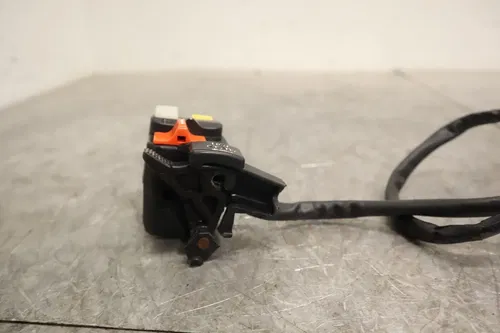 2005 HONDA SPORTRAX 450 TRX450R 2X4 OEM LEFT HANDLE HANDLEBAR CONTROL SWITCH