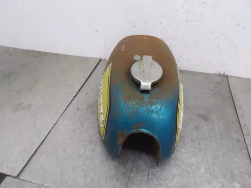 1972 1973  Honda SL350 Gas Tank NOT USEABLE WALL HANGER RUSTED OUT