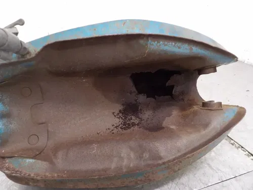1972 1973  Honda SL350 Gas Tank NOT USEABLE WALL HANGER RUSTED OUT