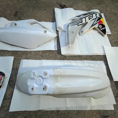 CRF150R CRF150RB Plastic Kit