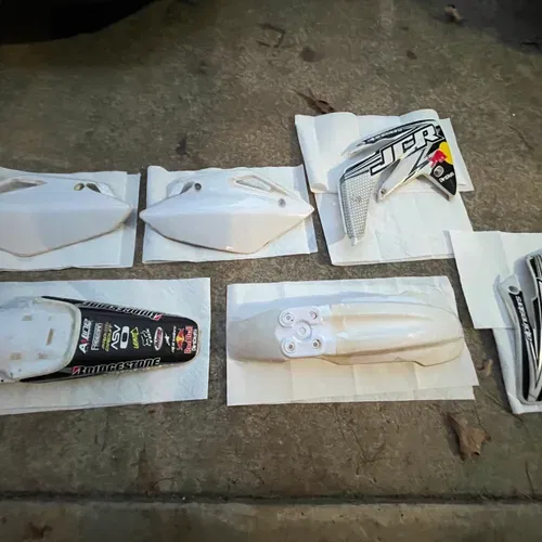 CRF150R CRF150RB Plastic Kit