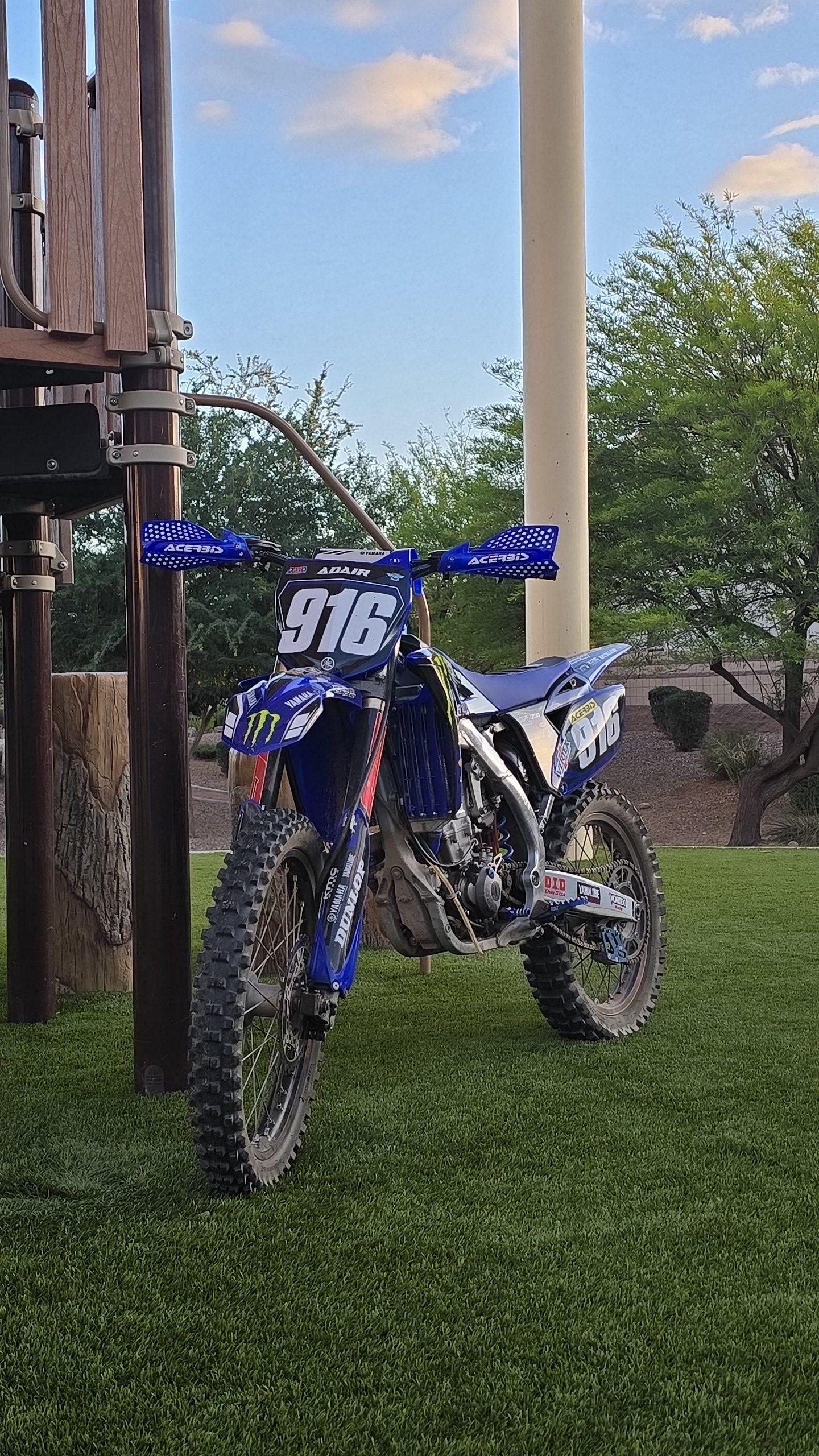 Adair_yz250f_moto