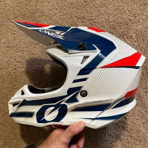 O'Neil 5srs Helmet With Leatt Goggles