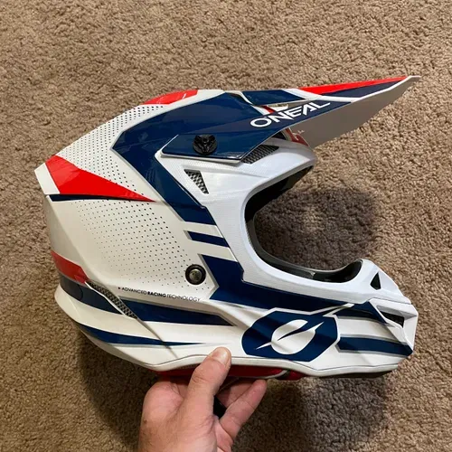 O'Neil 5srs Helmet With Leatt Goggles