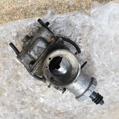 1980 80 Suzuki PE 400 PE400 Mikuni carb carburetor PE250 250