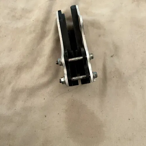 2019-2023 yz250f new oem chain guide 