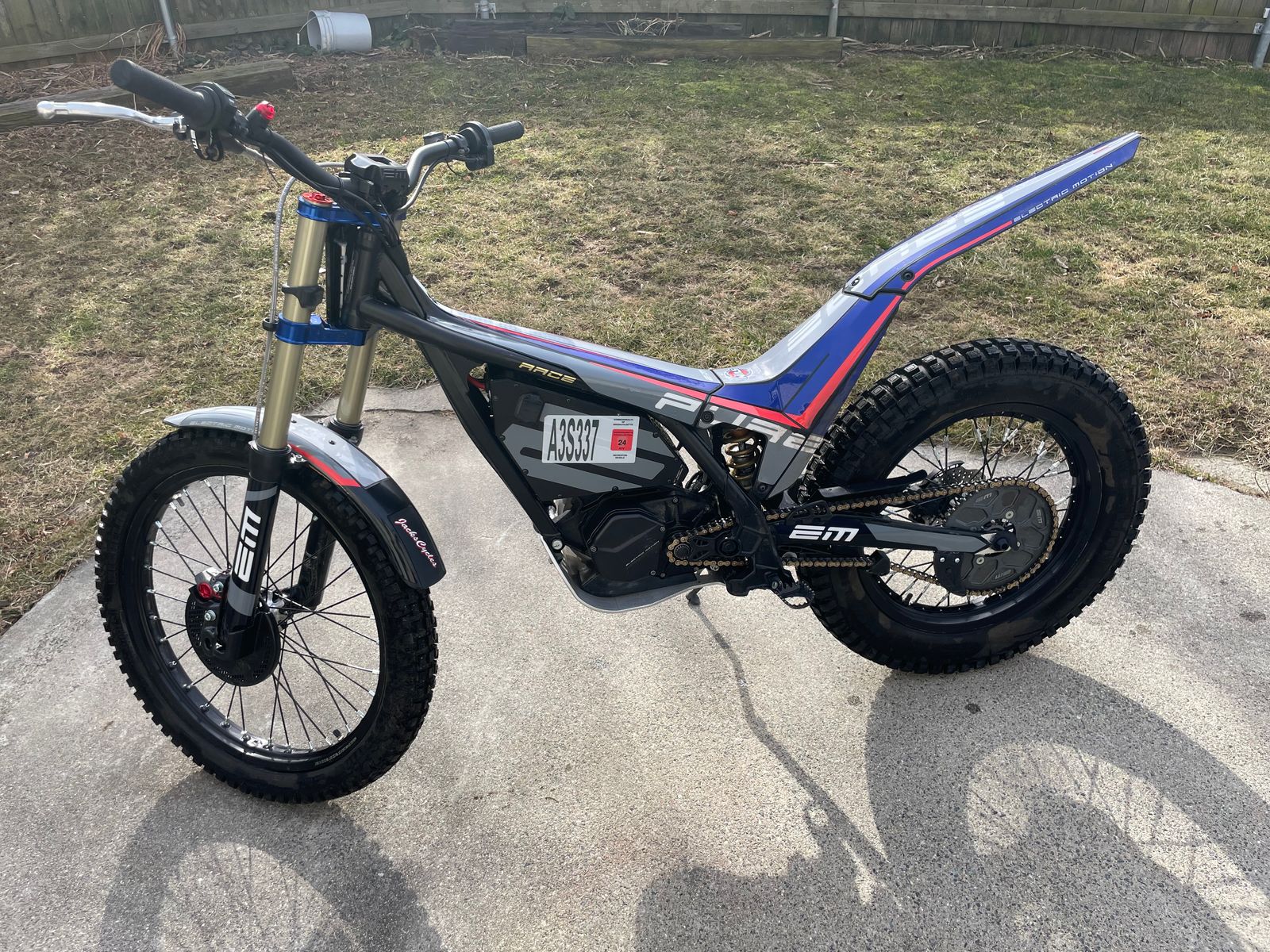 Epure electric hotsell bike