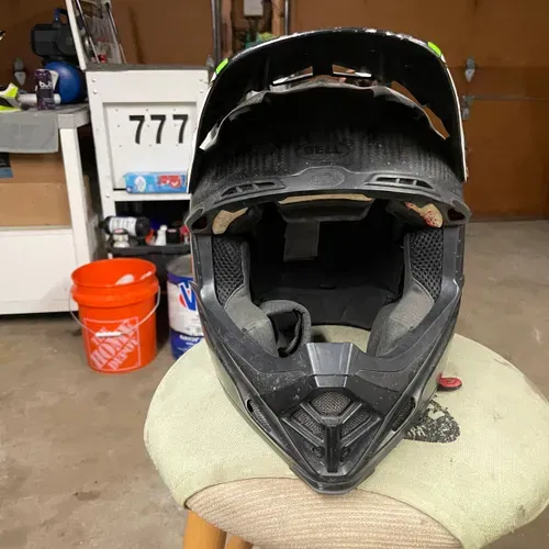 Bell Helmet 