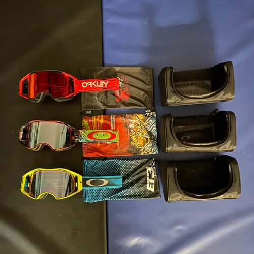 Oakley Custom Airbrake Goggles