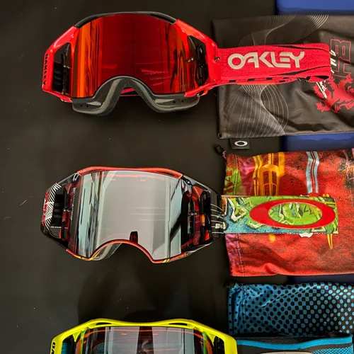 Oakley Custom Airbrake Goggles