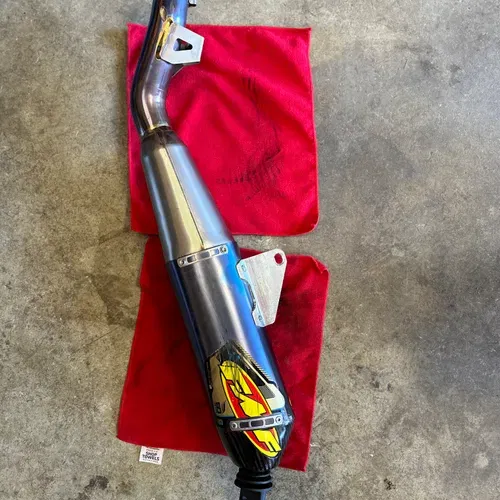 4.1 FMF Muffler