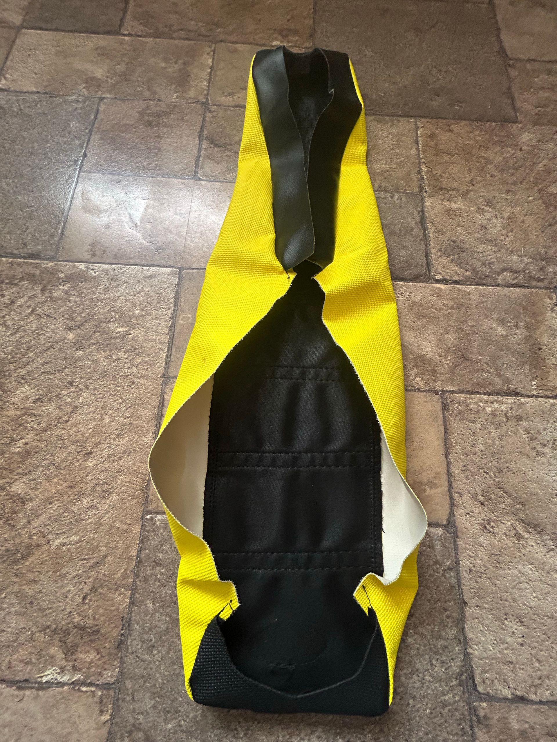 Guts Racing Gripper Seat Cover
