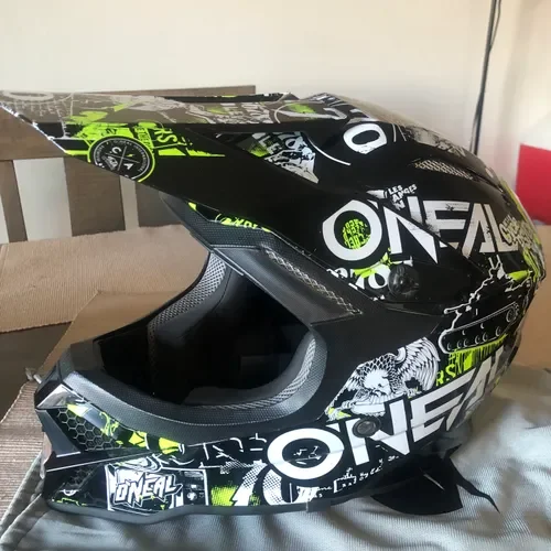 Oneal Racing Youth 2 SRS Attack Helmet Large