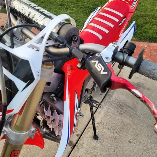 Honda CR250 two stroke