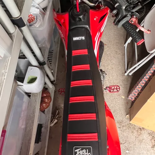 2004 Cr85 